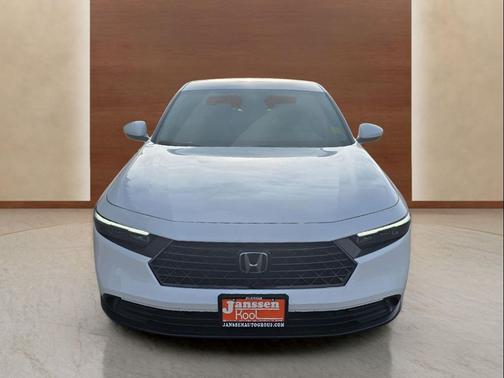 2026 Honda Accord LX 1.5T