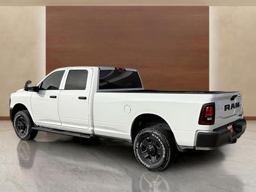 2025 RAM 2500 Tradesman Crew Cab 4x4 8' Box