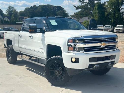 2015 Chevrolet Silverado 3500 High Country
