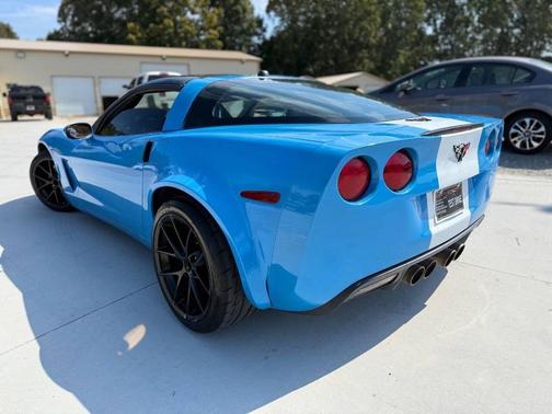 2005 Chevrolet Corvette Base