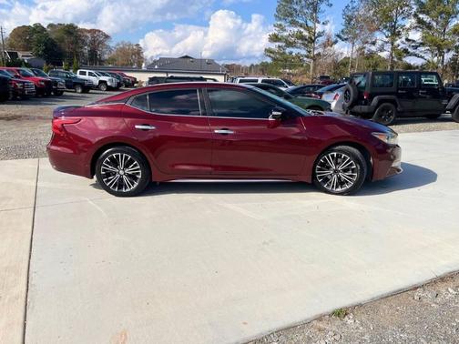 2017 Nissan Maxima 3.5 SV