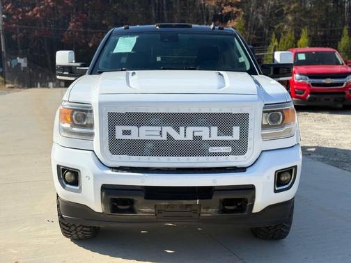 2015 GMC Sierra 2500 Denali