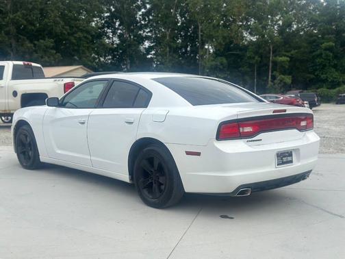 2011 Dodge Charger Base