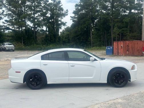 2011 Dodge Charger Base