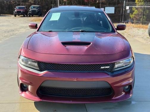 2017 Dodge Charger SE