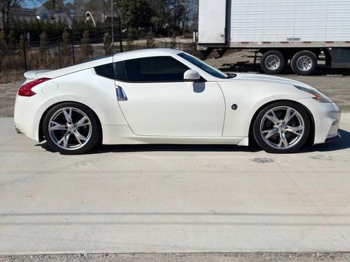 2010 Nissan 370Z Touring