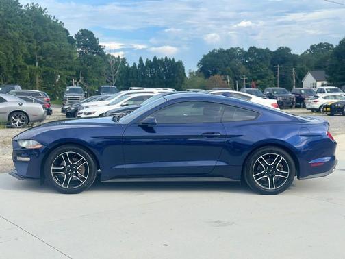 2020 Ford Mustang EcoBoost