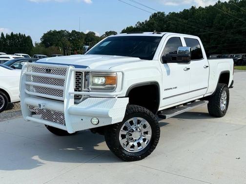 2015 GMC Sierra 2500 Denali