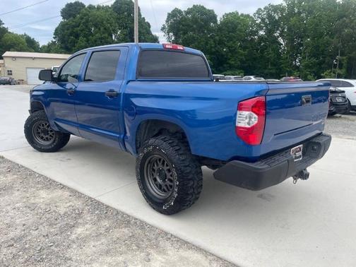 Blue 2017 Toyota Tundra SR5