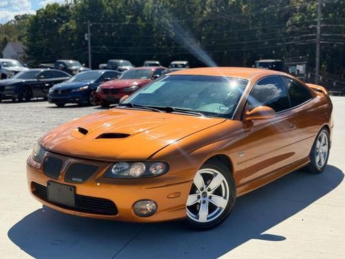 2006 Pontiac GTO Base 2dr Coupe