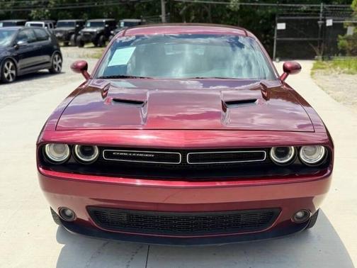 2017 Dodge Challenger SXT