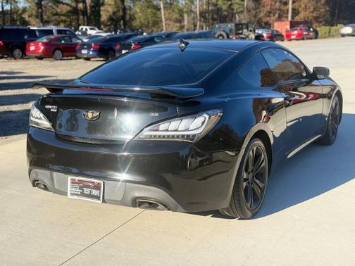 2010 Hyundai Genesis Coupe 2.0T