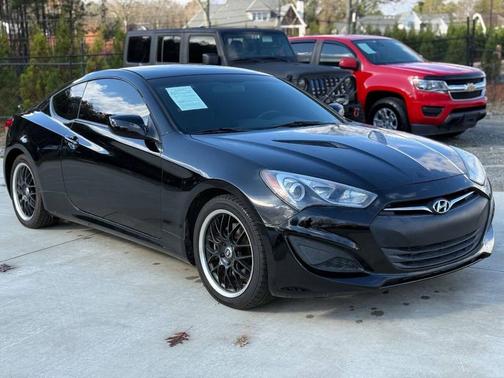 2013 Hyundai Genesis Coupe 2.0T Premium