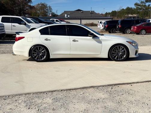 2015 INFINITI Q50 Sport