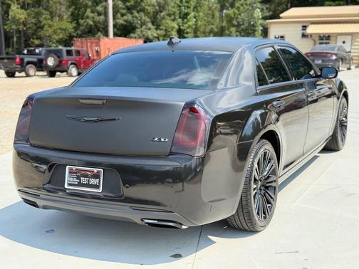 2015 Chrysler 300 Limited