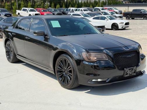 2015 Chrysler 300 Limited