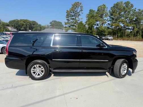 2018 Chevrolet Suburban LT