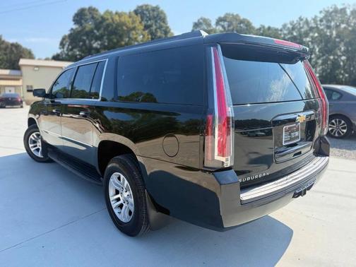 2018 Chevrolet Suburban LT