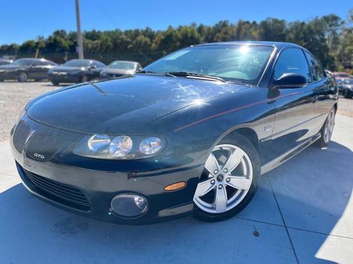 2004 Pontiac GTO Base 2dr Coupe