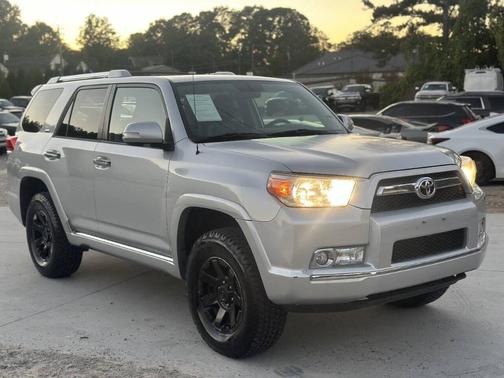 Classic Silver Metallic 2010 Toyota 4Runner SR5