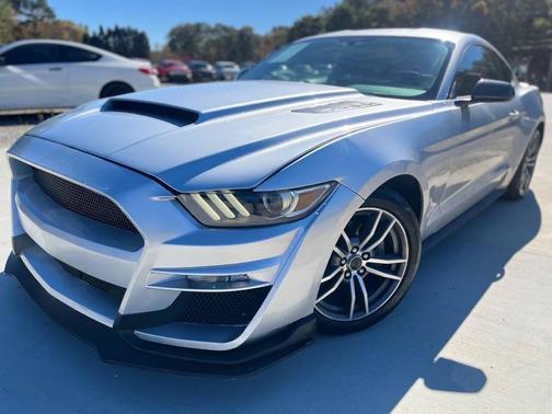 2015 Ford Mustang EcoBoost Premium
