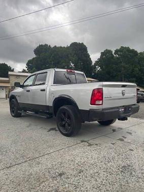 Bright Silver Clearcoat Metallic 2015 RAM 1500 SLT
