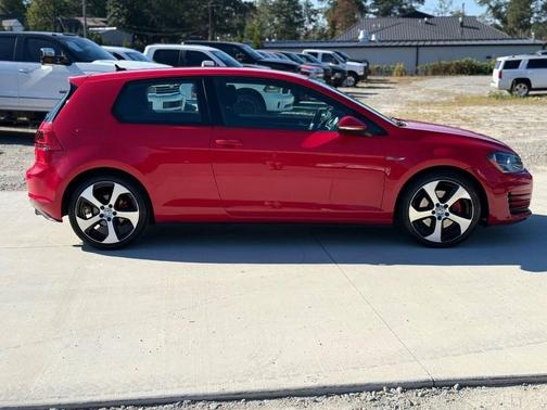 2015 Volkswagen Golf GTI 2.0T S 4-Door