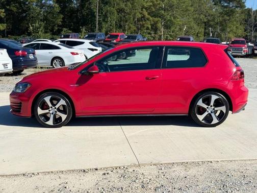 2015 Volkswagen Golf GTI 2.0T S 4-Door