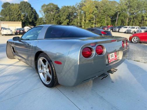 1999 Chevrolet Corvette Base