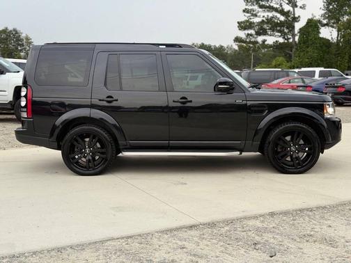 2016 Land Rover LR4 Base
