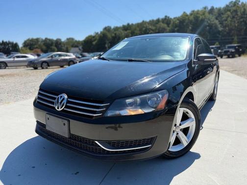 2013 Volkswagen Passat 2.5 SE