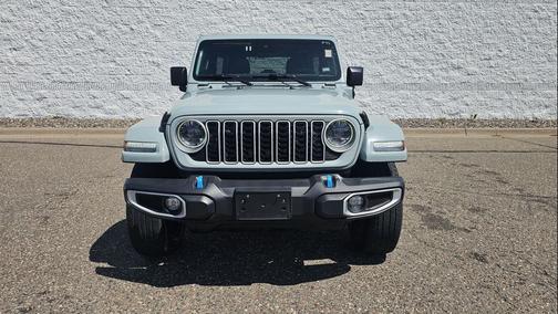 Earl Clearcoat 2024 Jeep Wrangler 4xe Sahara