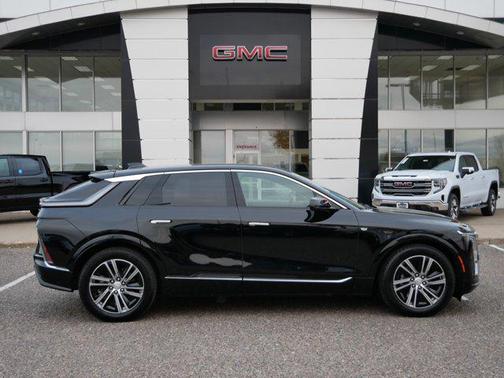 2024 Cadillac LYRIQ Luxury