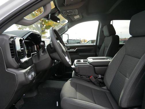 2026 GMC Sierra 2500 SLE