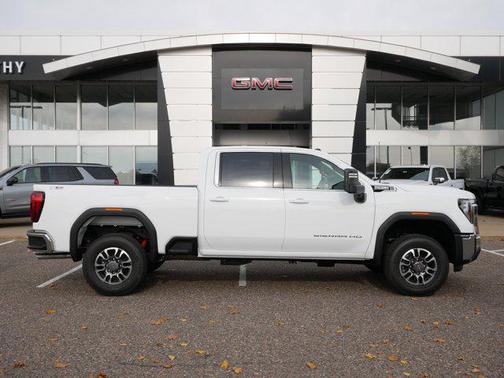 2026 GMC Sierra 2500 SLE