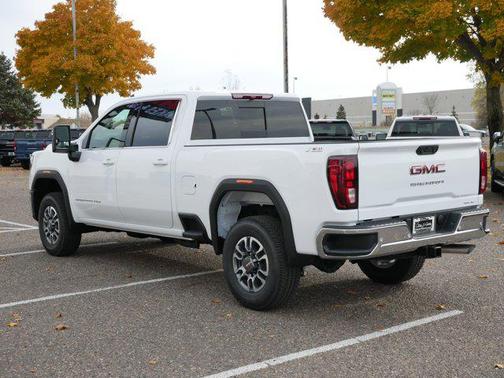 2026 GMC Sierra 2500 SLE