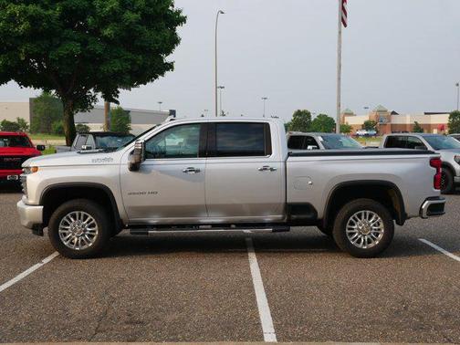 2022 Chevrolet Silverado 3500 High Country