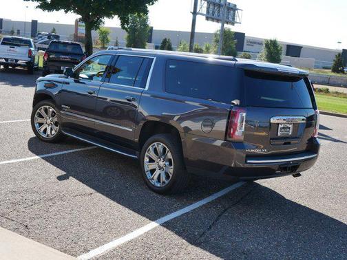 2017 GMC Yukon XL Denali