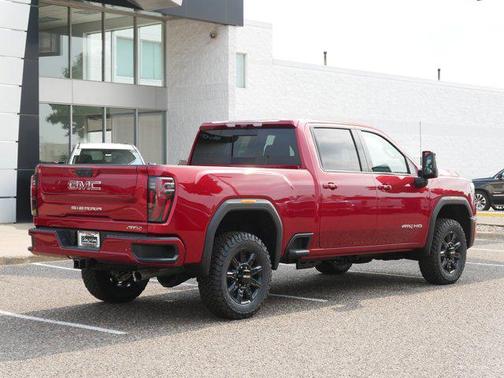 2025 GMC Sierra 2500 AT4
