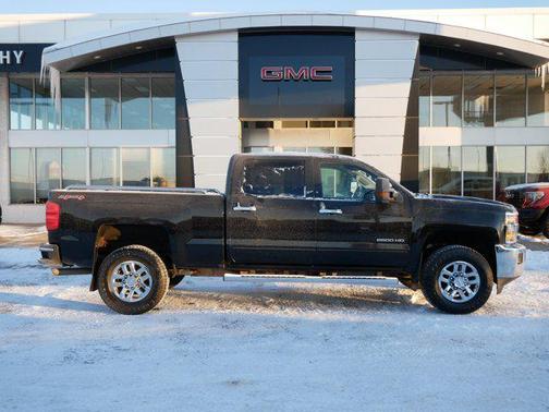 2017 Chevrolet Silverado 2500 LT