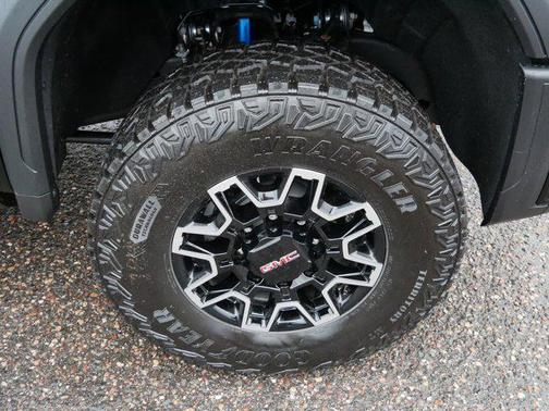 2026 GMC Sierra 2500 AT4