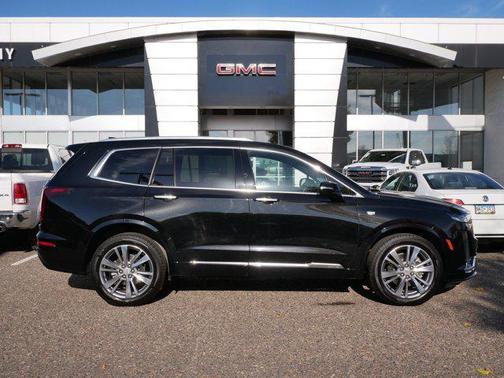 2025 Cadillac XT6 Premium Luxury AWD