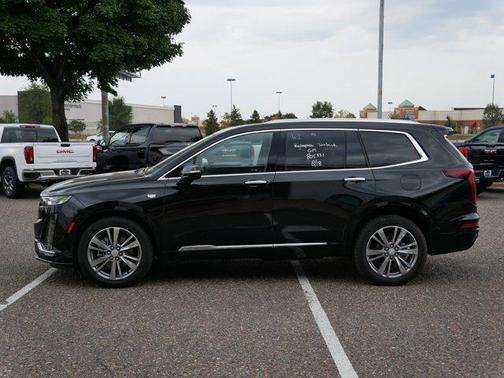2025 Cadillac XT6 Premium Luxury AWD