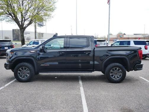 Onyx Black 2024 GMC Sierra 1500 AT4X