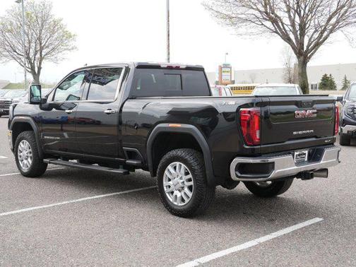 2023 GMC Sierra 3500 SLT