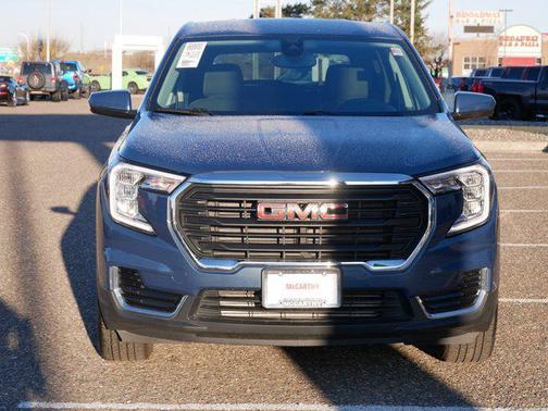 Downpour Metallic 2024 GMC Terrain SLE