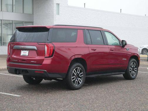 2021 GMC Yukon XL AT4