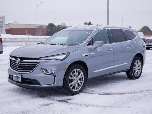 2023 Buick Enclave Premium