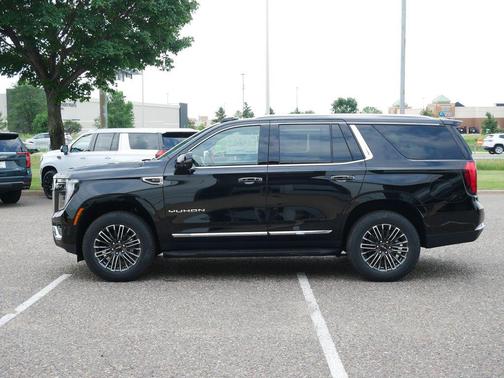 Onyx Black 2026 GMC Yukon 4WD Elevation