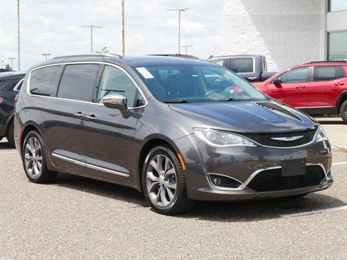 2019 Chrysler Pacifica Limited